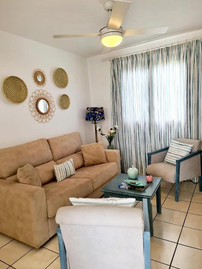 Apartamentos Delfines 칼라 블랑카 외부 사진