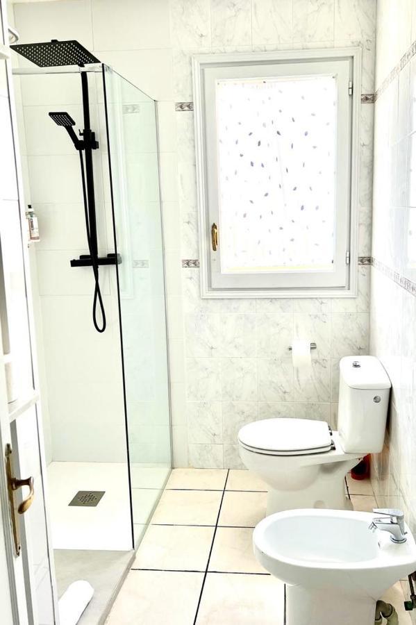Apartamentos Delfines 칼라 블랑카 외부 사진