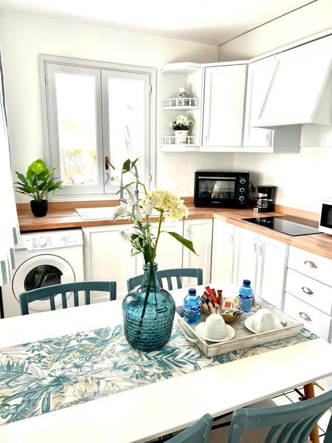 Apartamentos Delfines 칼라 블랑카 외부 사진