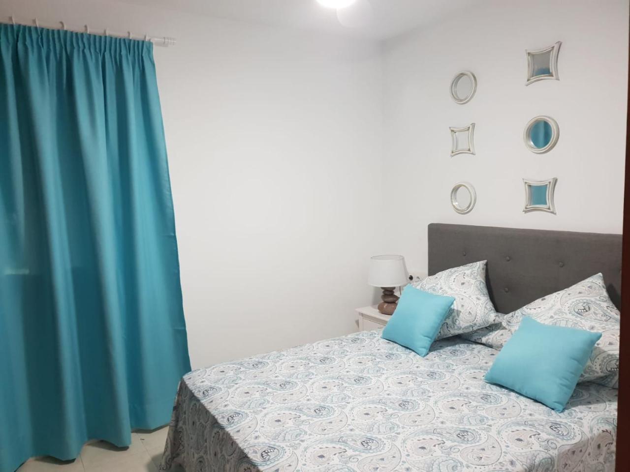 Apartamentos Delfines 칼라 블랑카 외부 사진